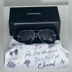 CHANEL Women’s Pilot Sunglasses